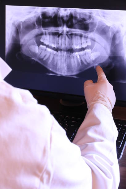 Best Cracked Tooth Emergency Dentist  in Agua Dulce, CA